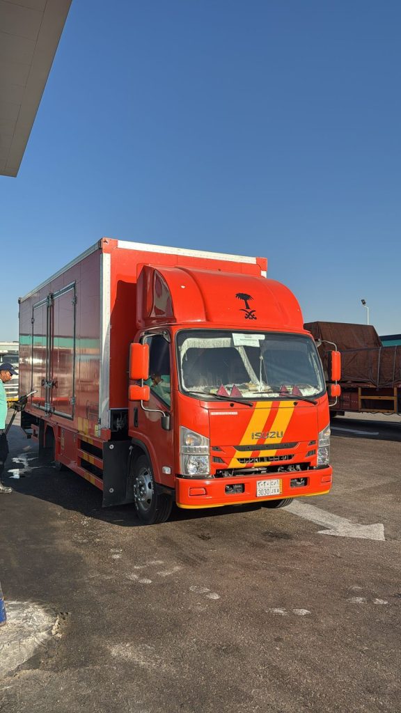 خدمة سطحة هيدروليك 24 ساعة في جميع أنحاء السعودية